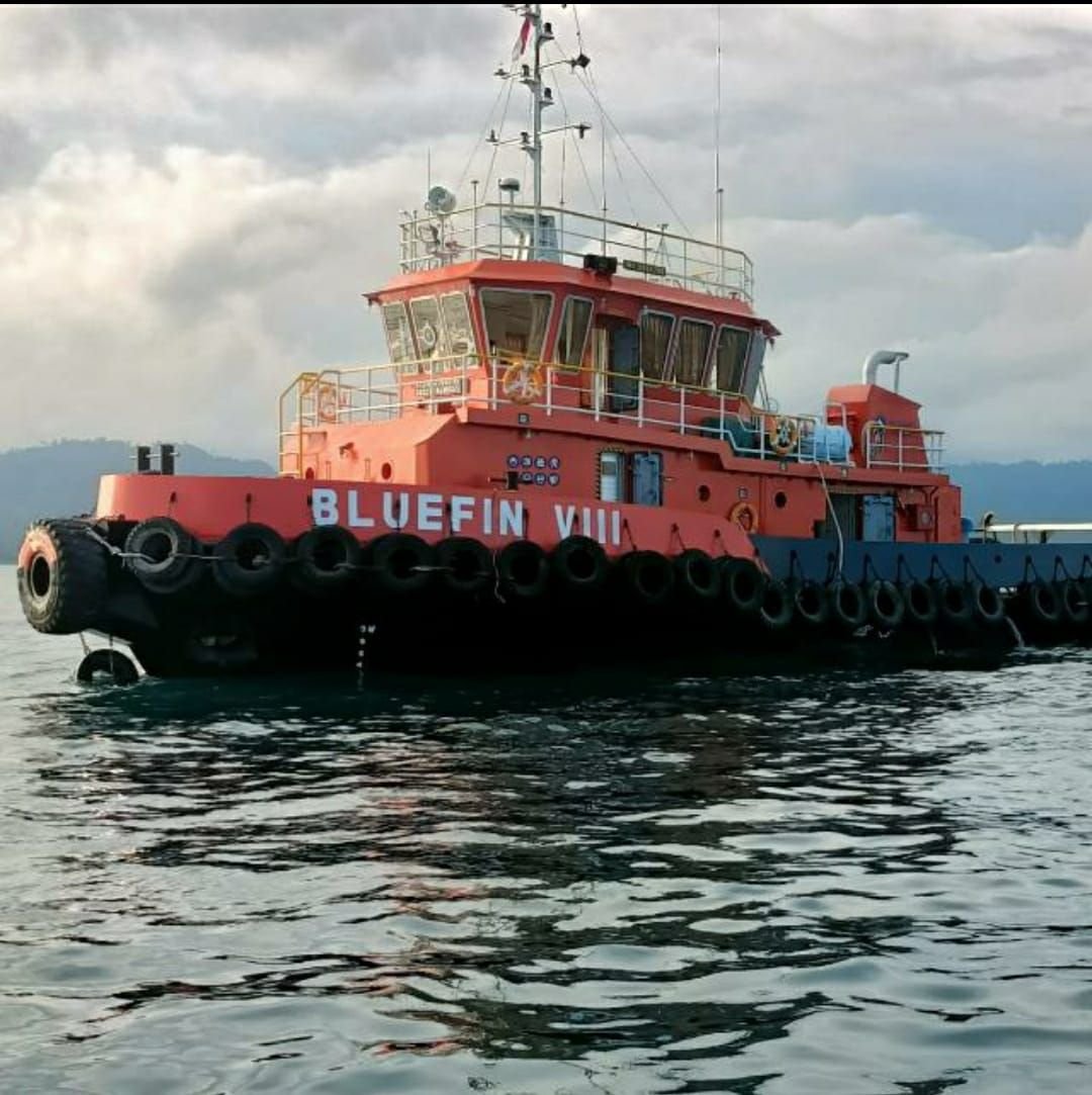 Tug boat Bluefin VIII milik PT Tanjung Harapan Selatan